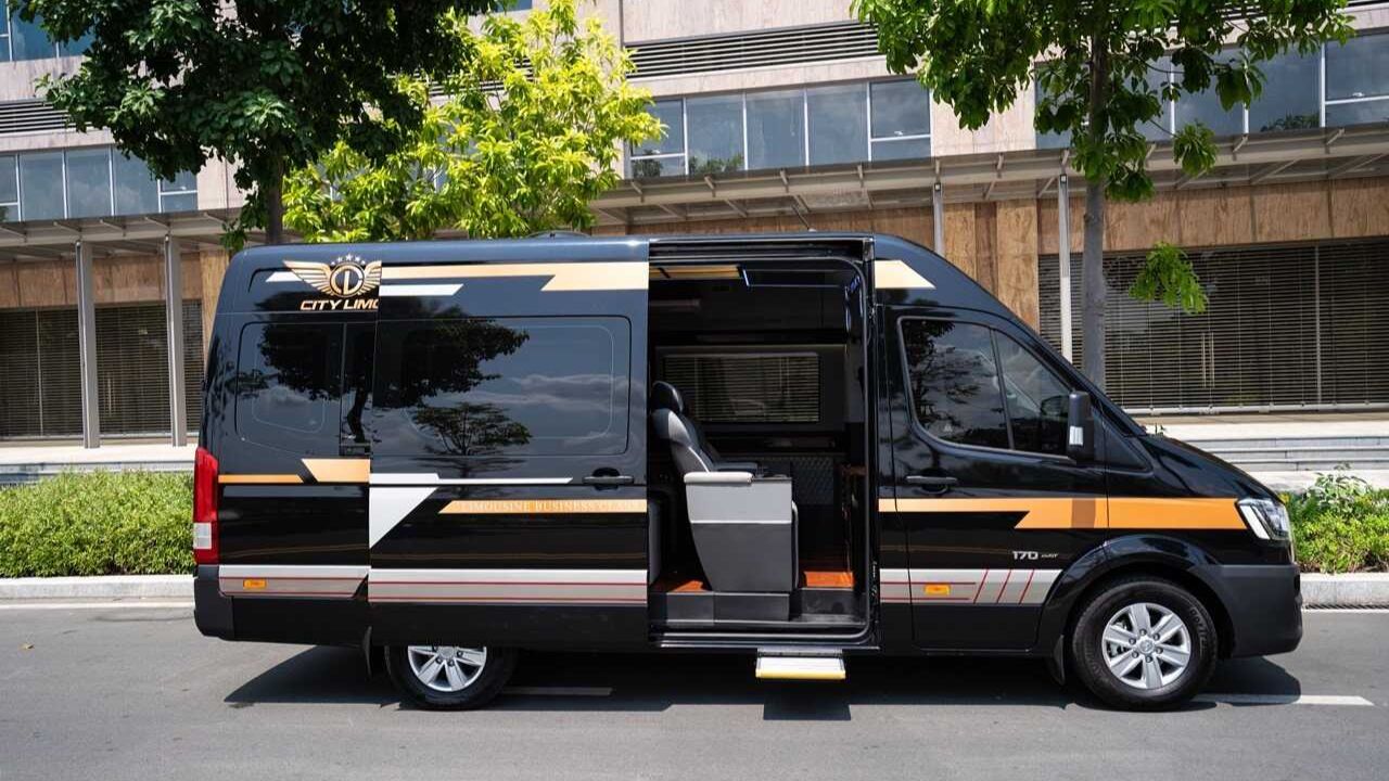 Thuê Xe Limousine